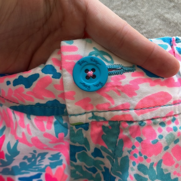 Lilly Pulitzer Callahan Shorts - Picture 6 of 12